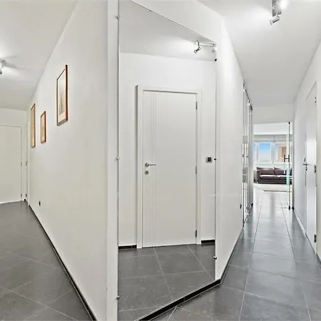 Luxury Penthouse In The Center Of T101 アパート *